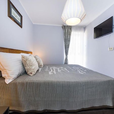 Ema 2Br Apt. In Old Town Centre Zadar Extérieur photo