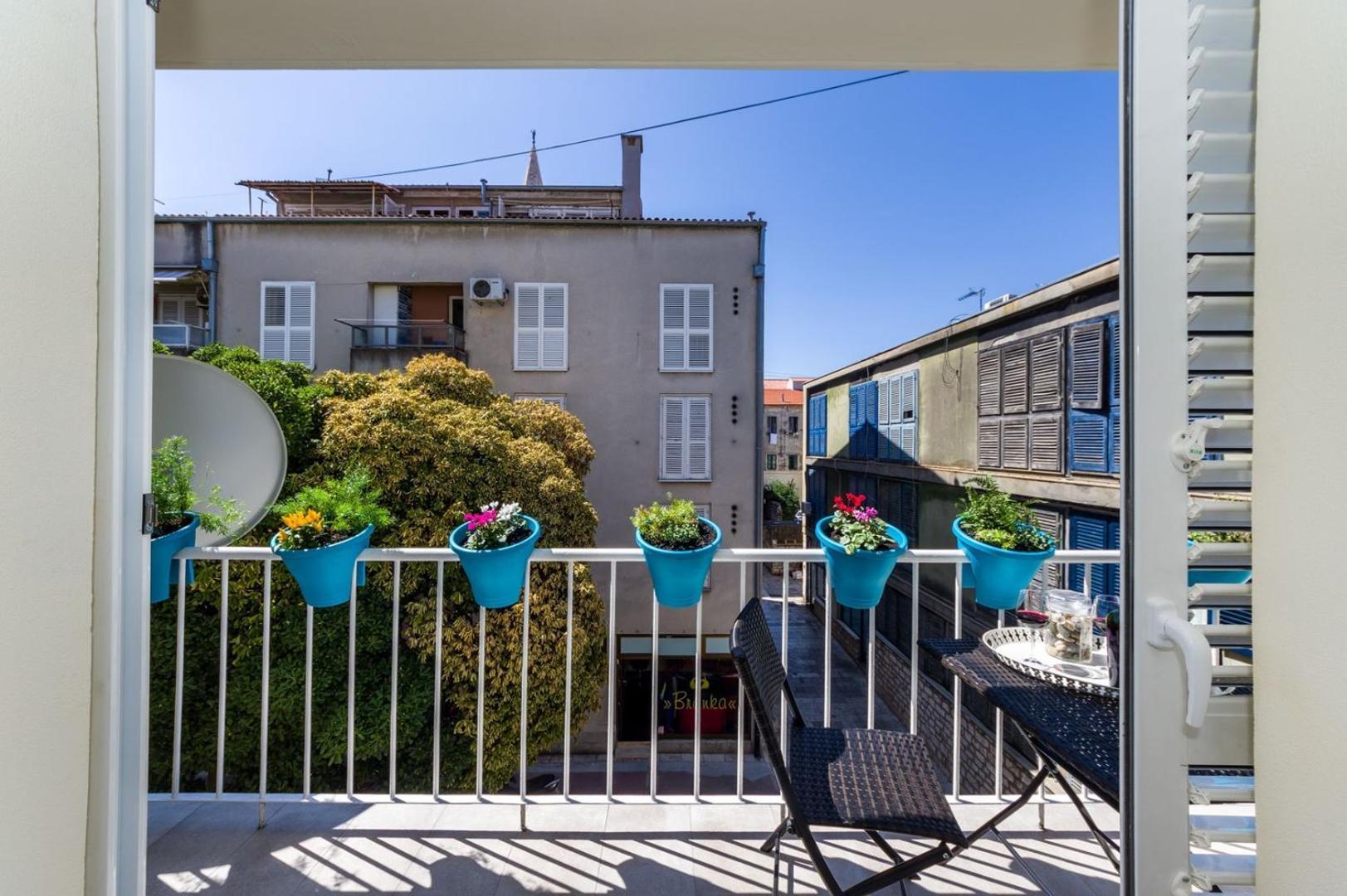 Ema 2Br Apt. In Old Town Centre Zadar Extérieur photo